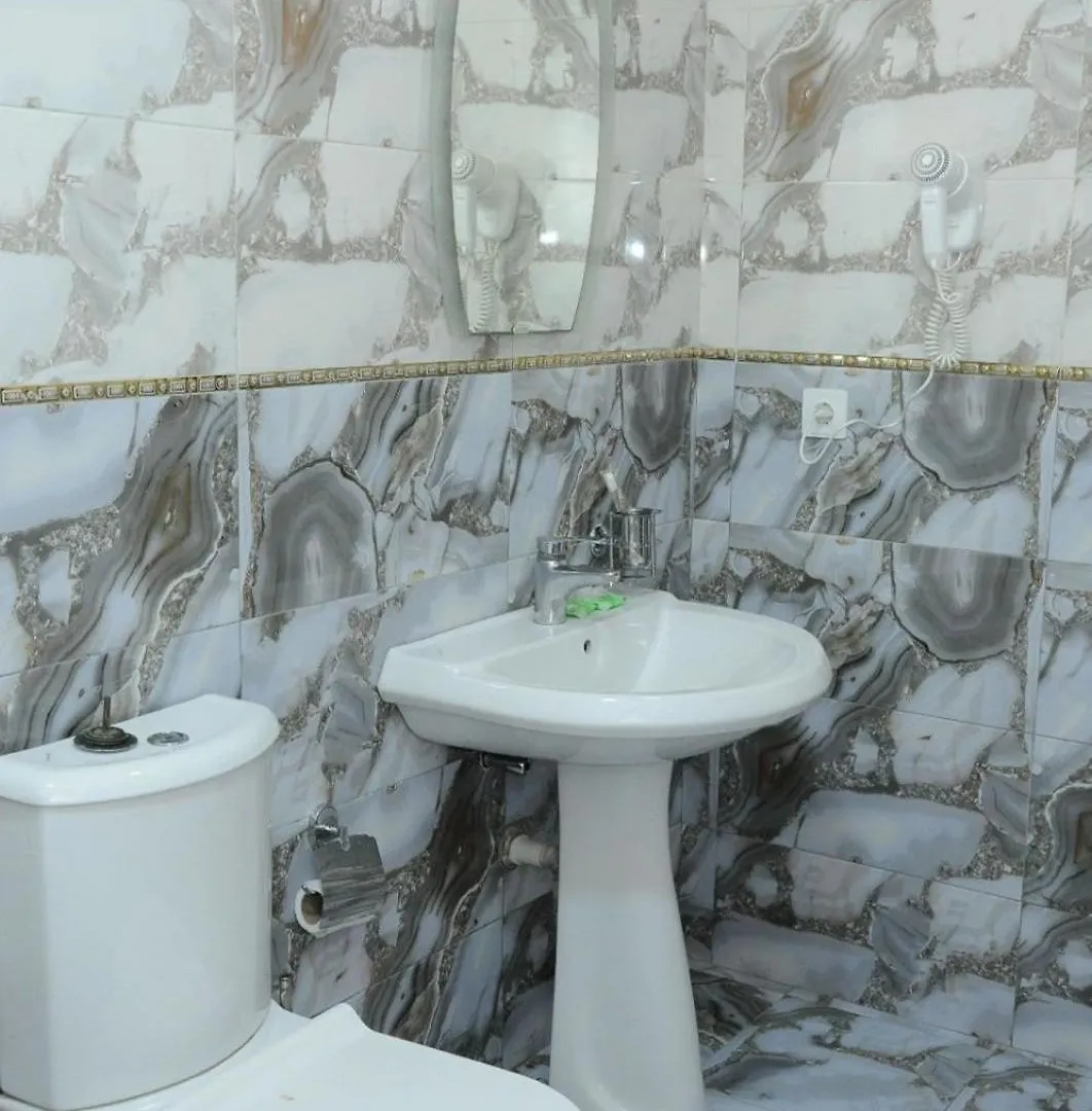 Ambiance Inn Hotel Baku 4*,