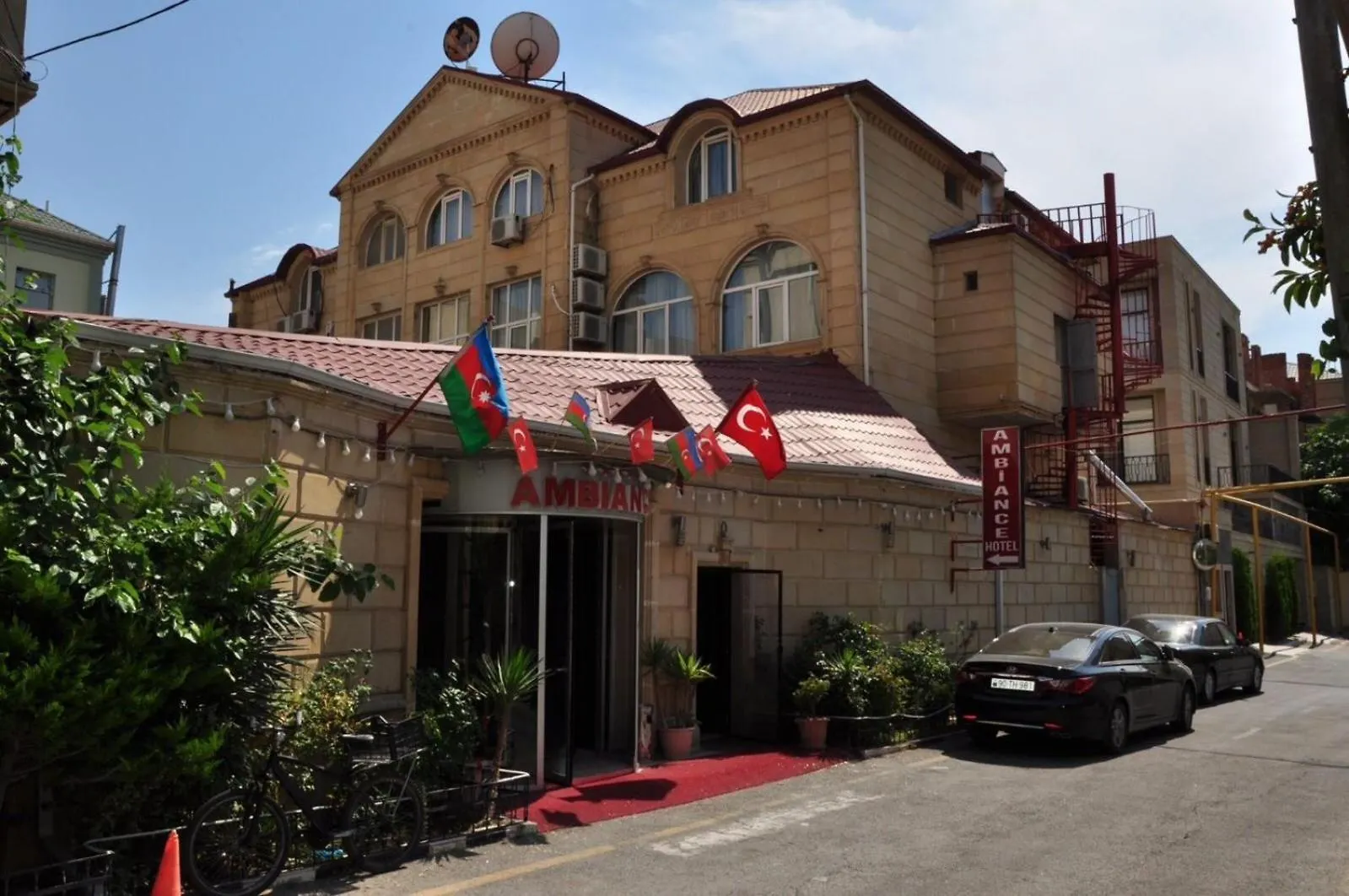 Ambiance Inn Hotel Baku