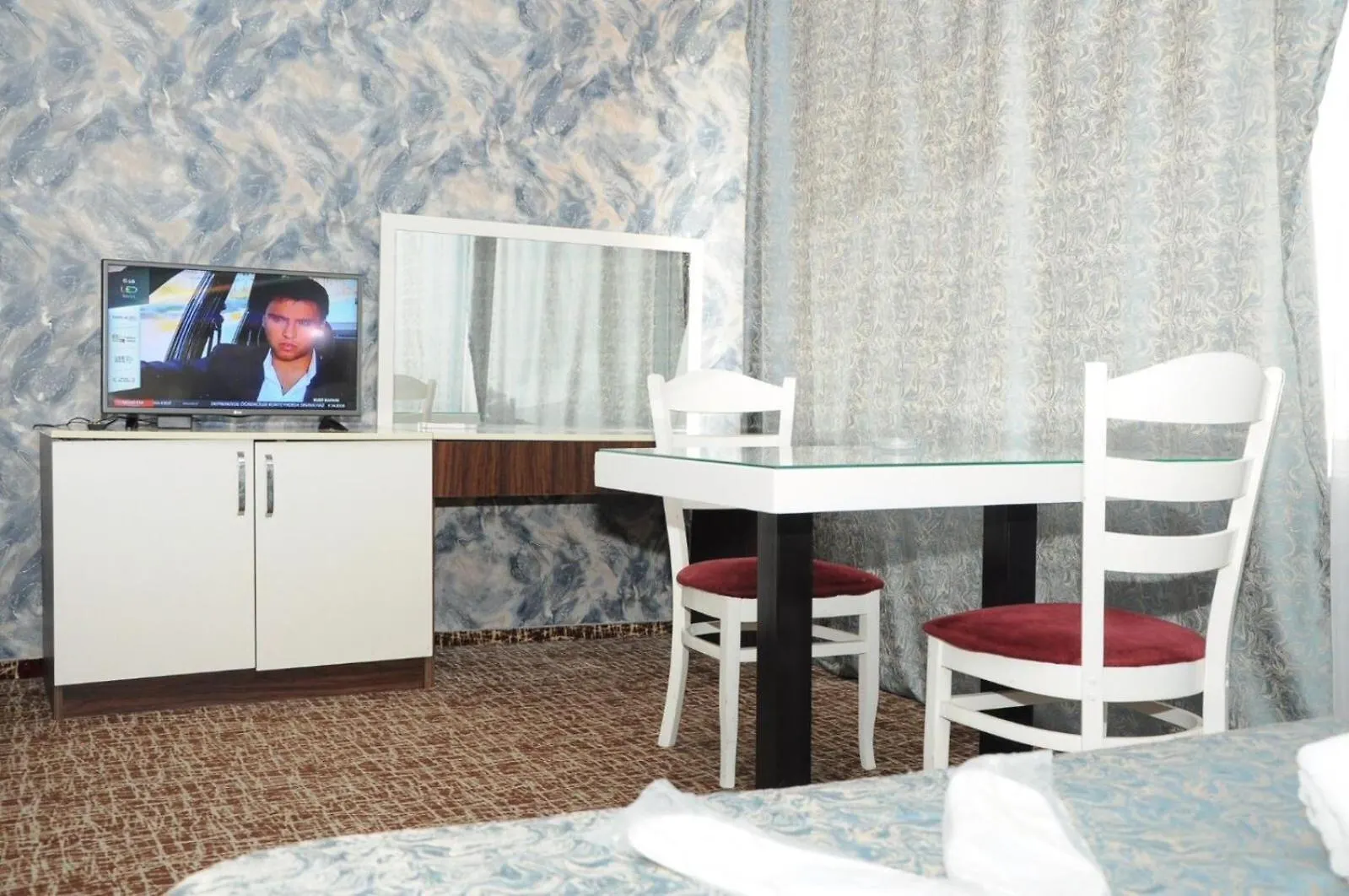 Ambiance Inn Hotel Baku 4*,